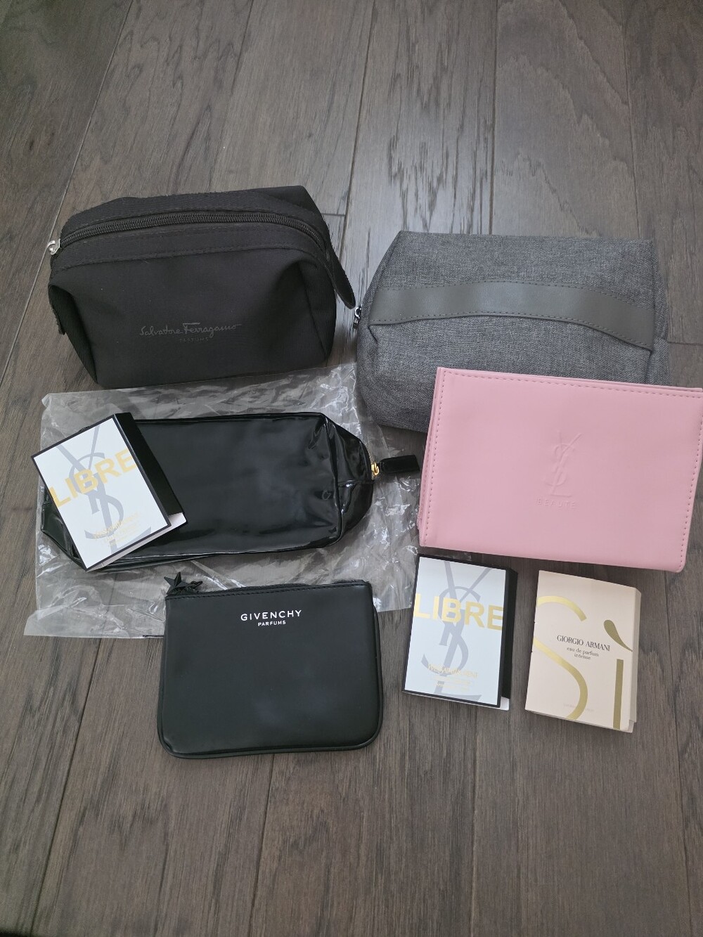 Designer VIP Beauty Makeup Cosmetic Pouch BUNDLE & travel perfumes BRAND NEW